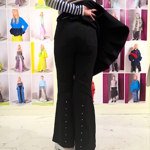 アウラアイラ AULA AILA STRETCH FLARE PANTS