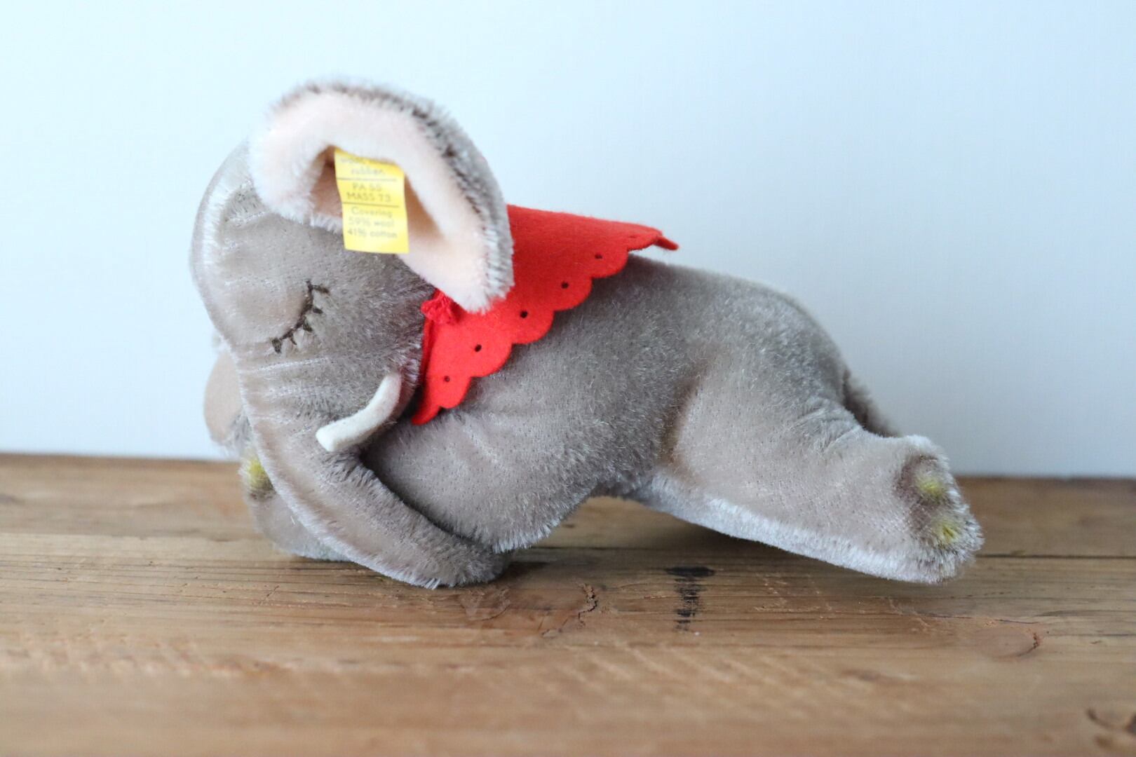 ヴィンテージ シュタイフ お眠りゾウさん 17㎝ Steiff Floppy Ele  ヴィンテージ ぬいぐるみ