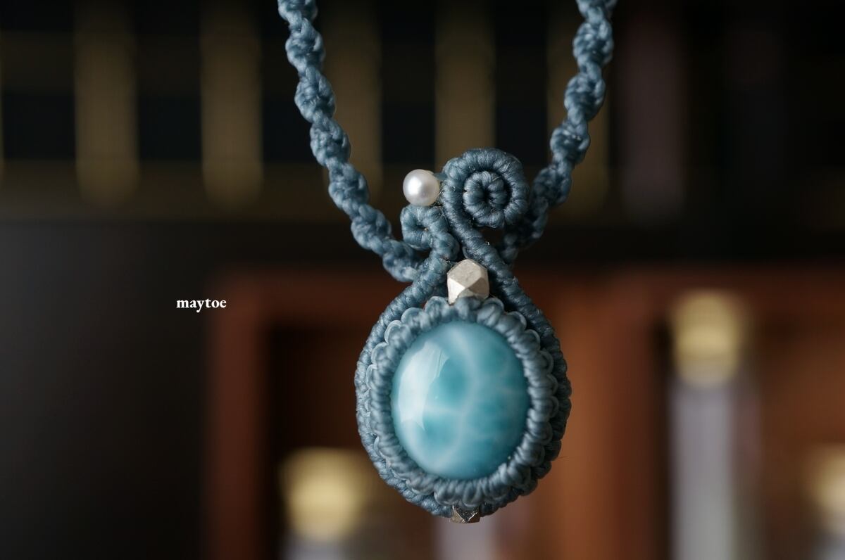 ラリマーのマクラメネックレス ~ 波音 ~