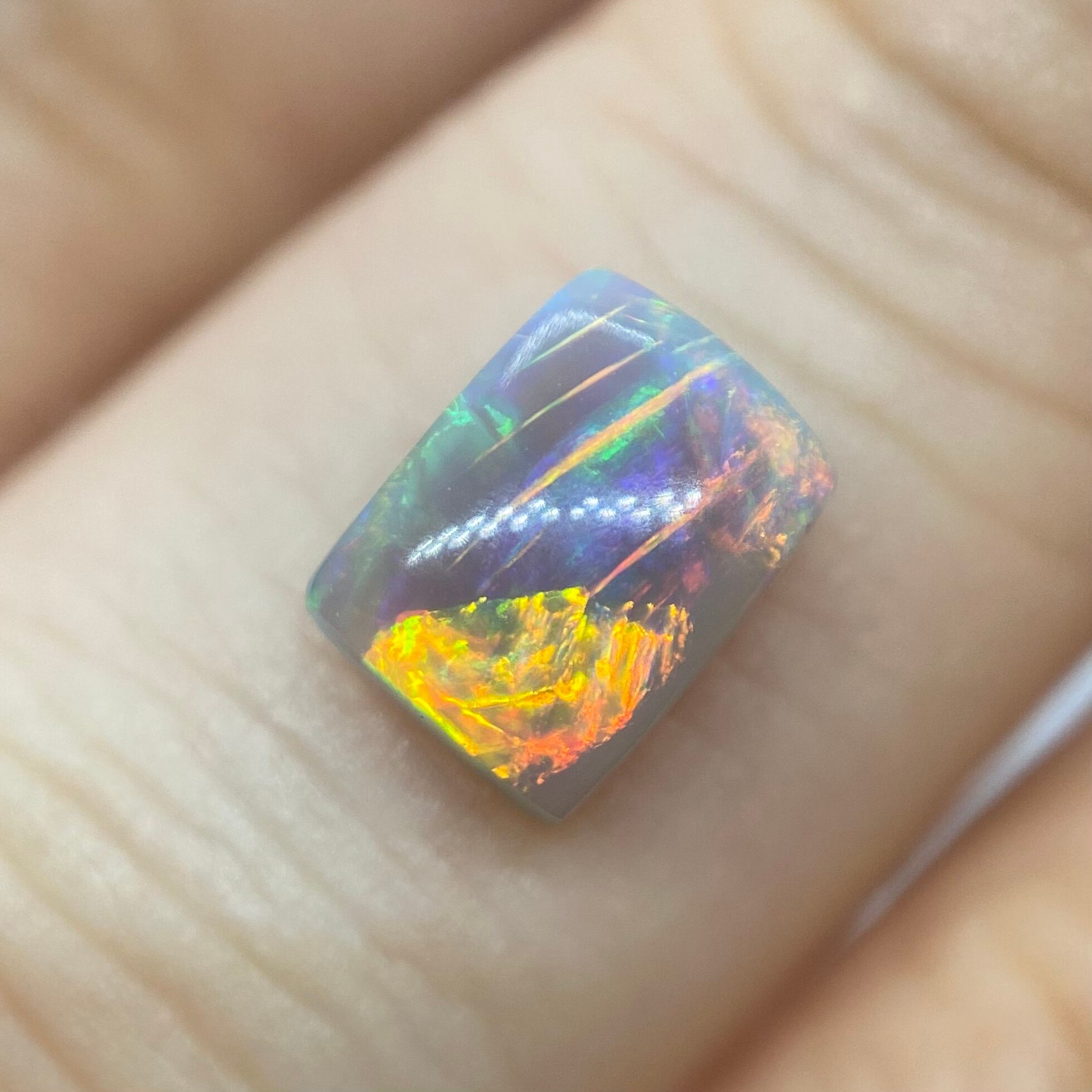 カメレオンアートな楽しいオパール