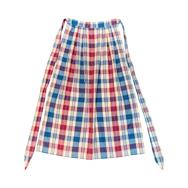used checked apron
