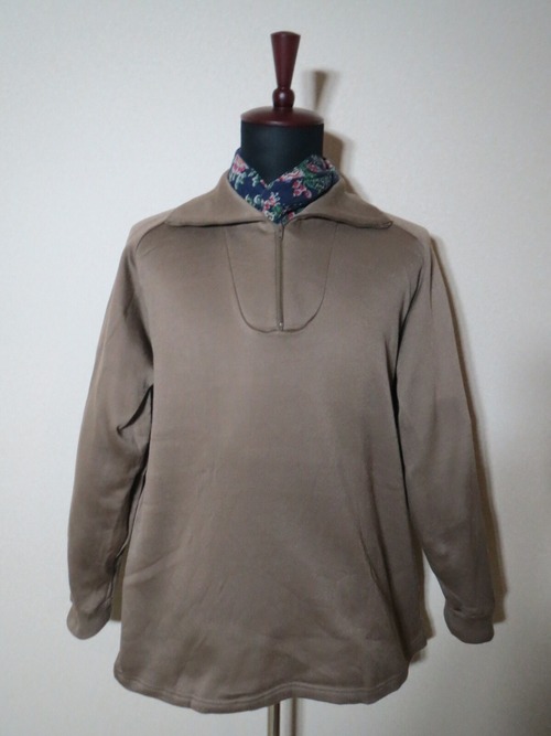 DEAD STOCK US ARMY COLD WEATHER GENⅢ LEVEL2  MID-QUARTER THERMAL TOP