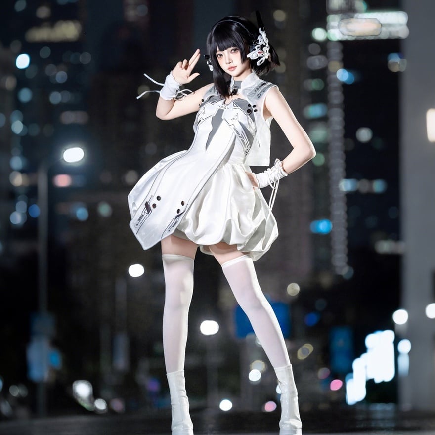 アイドル衣装 サイバーパンク系セットアップ 白×グレー 近未来