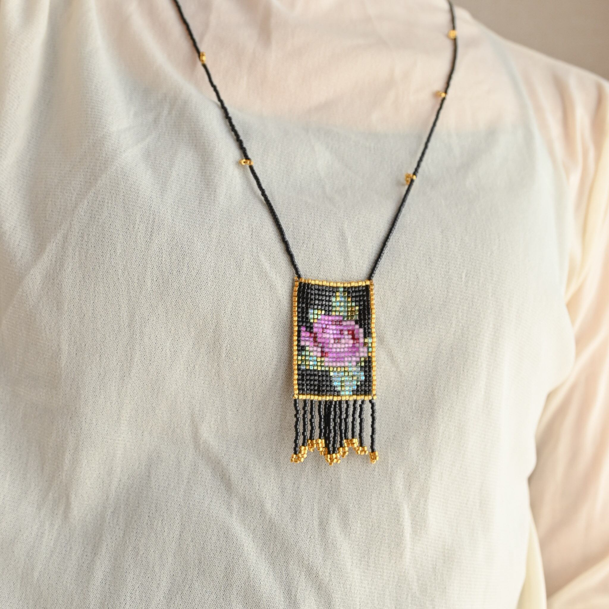 Majestic Archive Necklace 1 4