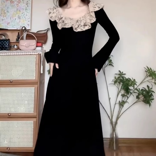 ラッフルレースフレアロングワンピ ・74020