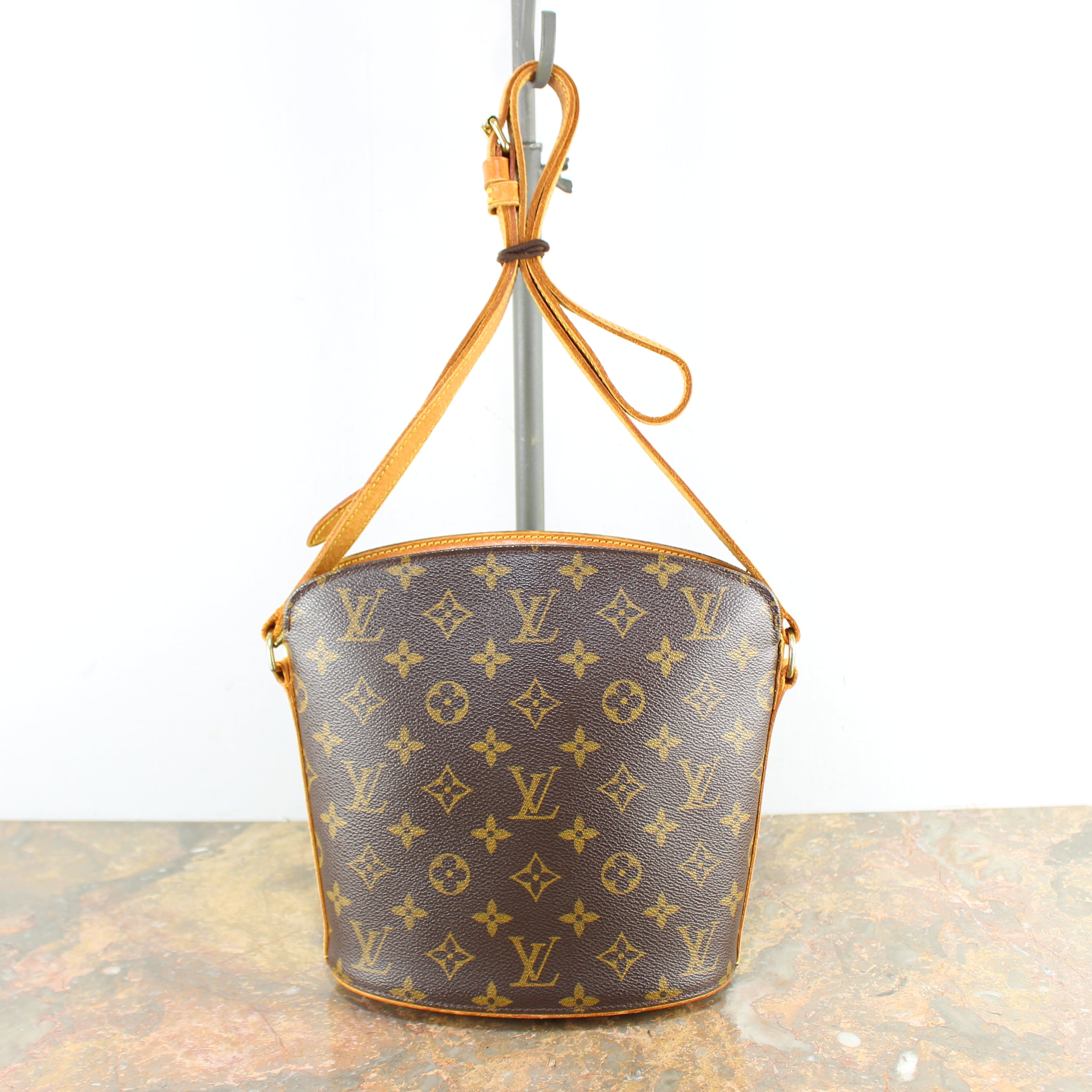 LOUIS VUITTON M51290 VI0010 MONOGRAM PATTERNED SHOULDER BAG MADE