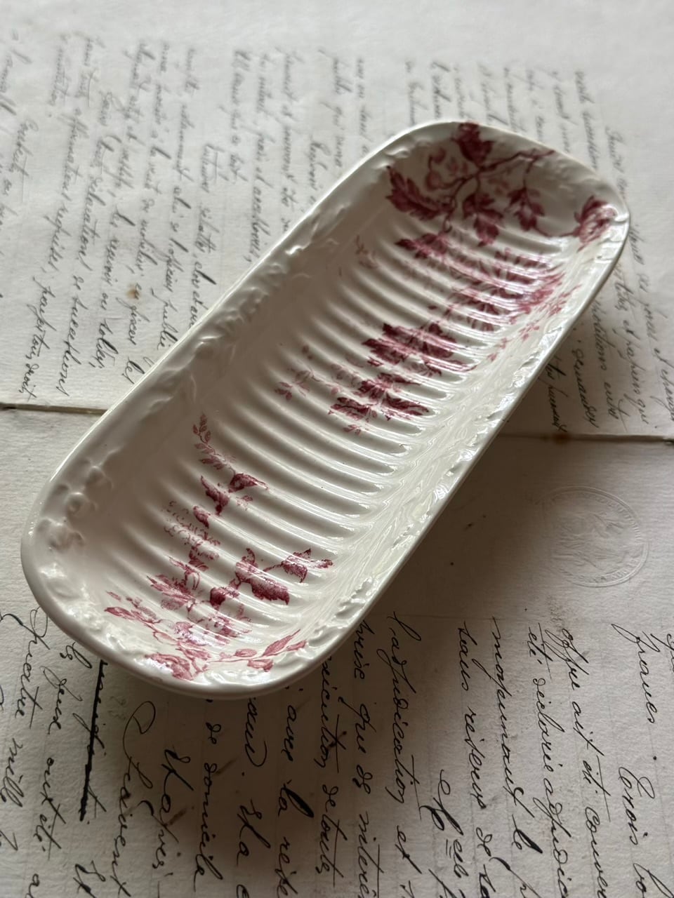 草花模様のソープディッシュ 石鹸トレイ | Brocante de La Cocotte