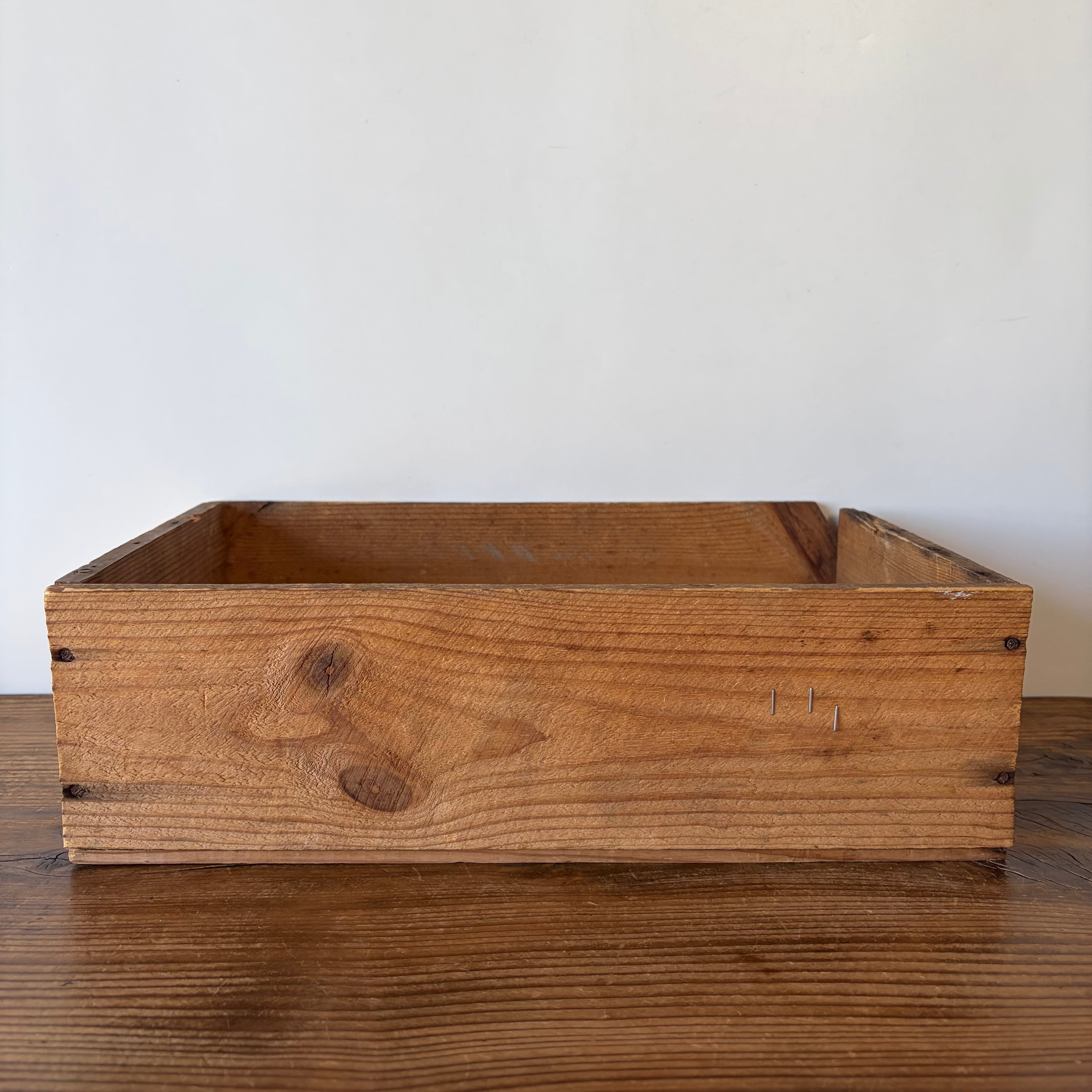 FAZER Wooden Crate | troldhaugen antiques ｜ 北欧アンティーク・古道具