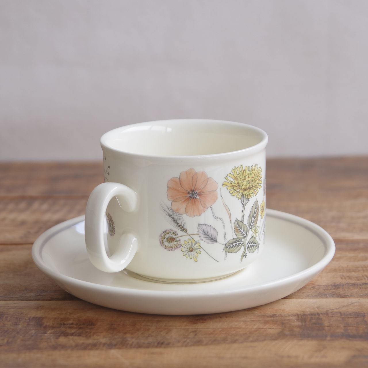 イギリス　ヴィンテージ　英国　コーヒーポットカップセット　J&G Meakin J&G Meakin ミーキン Hedgerow ヘッジロー レトロ ボタニカル柄 花柄