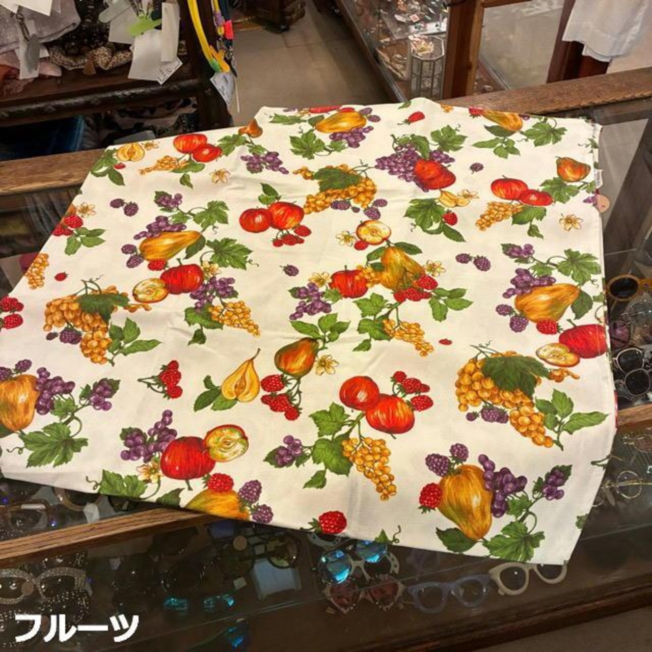イタリア　カフェリアテーブルクロス　140×140cm　全6種　マルチカバー　 コットン　正方形　オレンジ　ホワイト　アウトドア　ガーデン　ロンバルディア