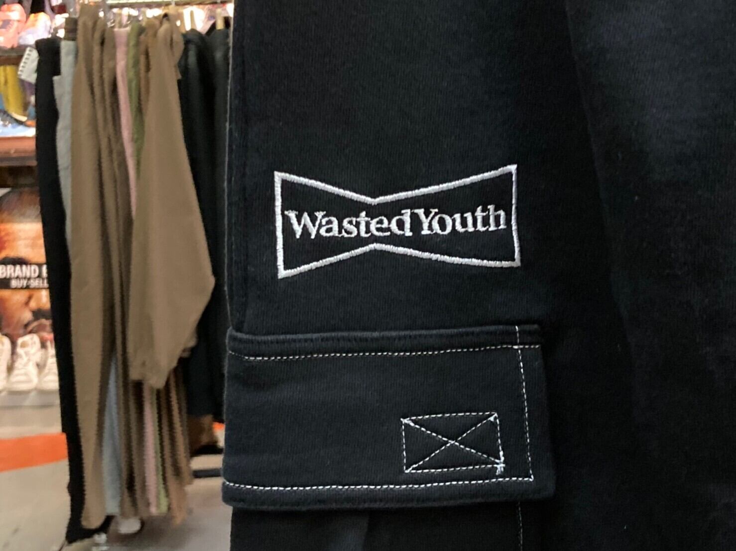 BLACK EYE PATCH × WASTED YOUTH SWEAT CARGO PANT BLACK SMALL 