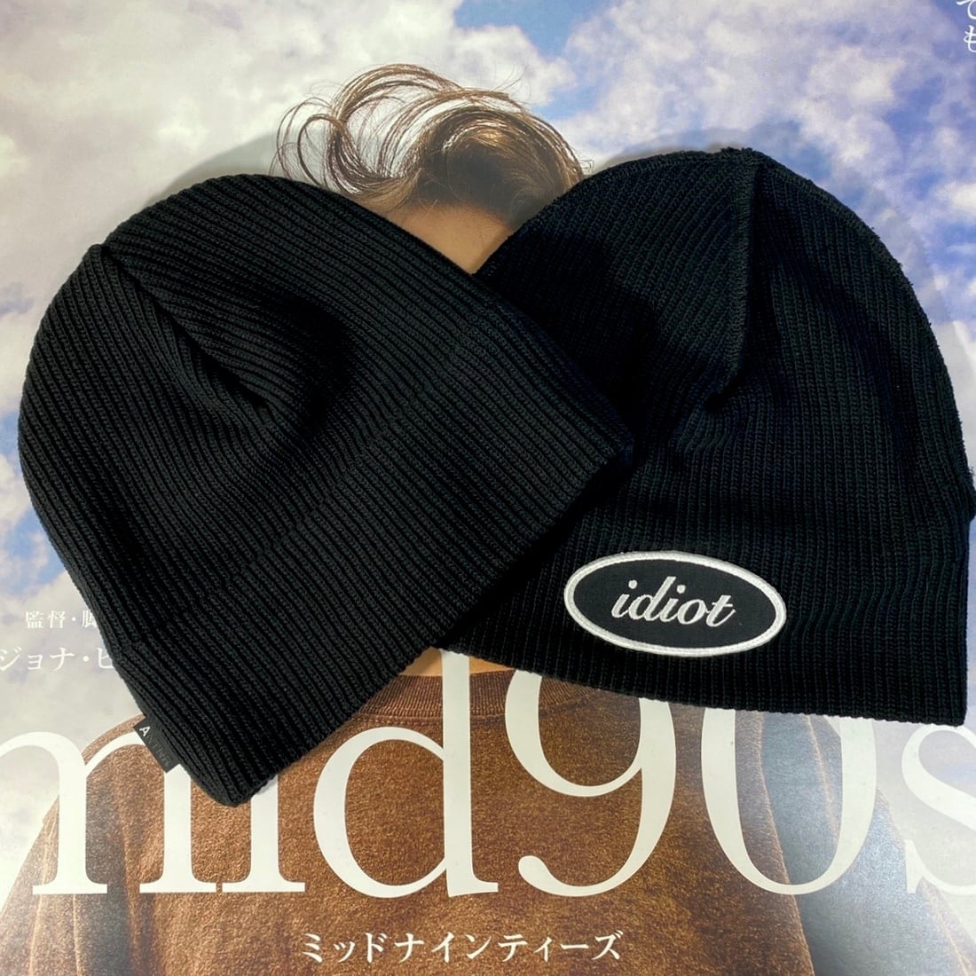 my “mid90s” Reversible Beanie | AN-TENNER UN-TENNER