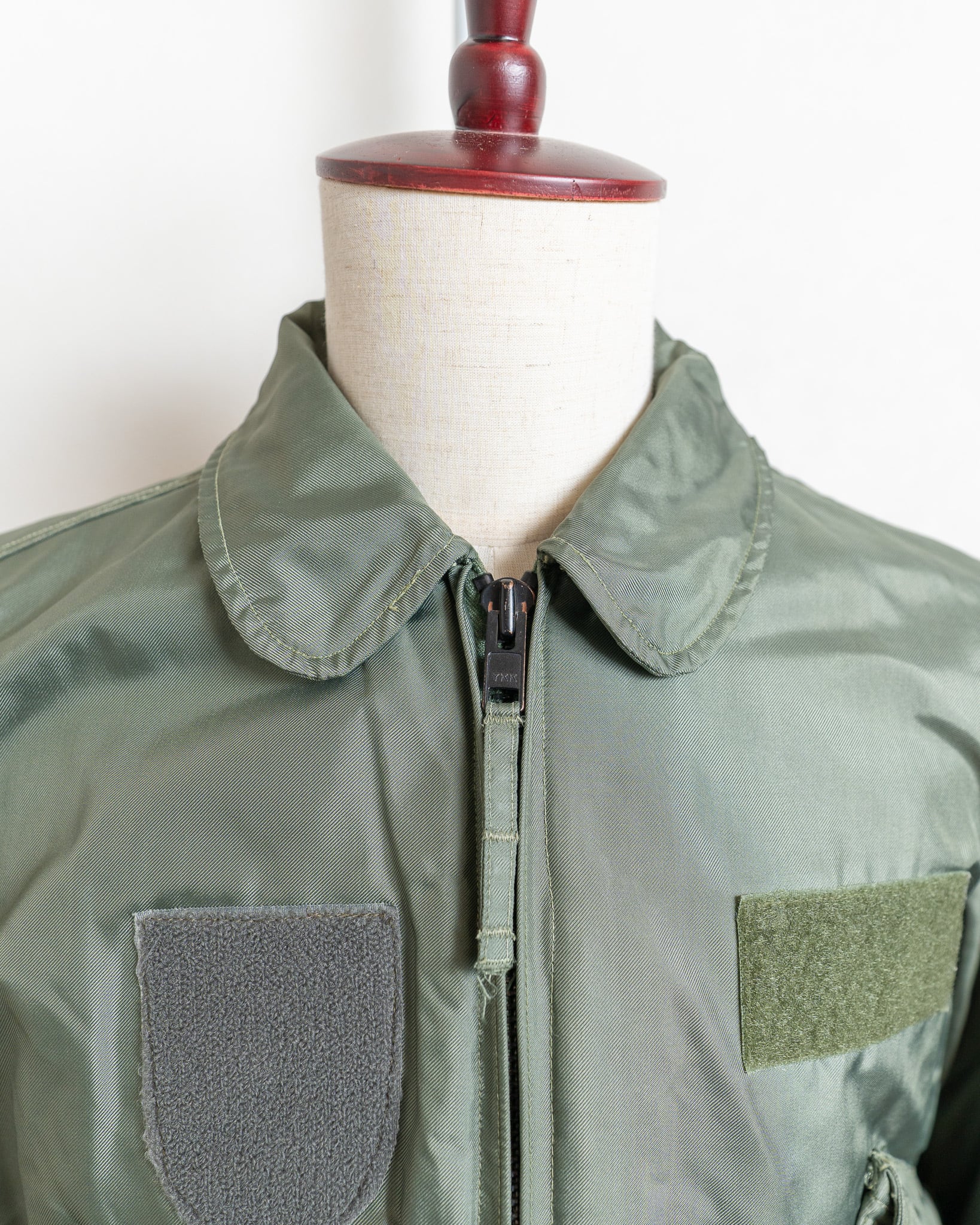 CWU 45/P 米軍実物 1984年製 SMALL(34〜36) ぶれ CWU 45/P 米軍実物 1984年製 SMALL(34〜36) ぶれ