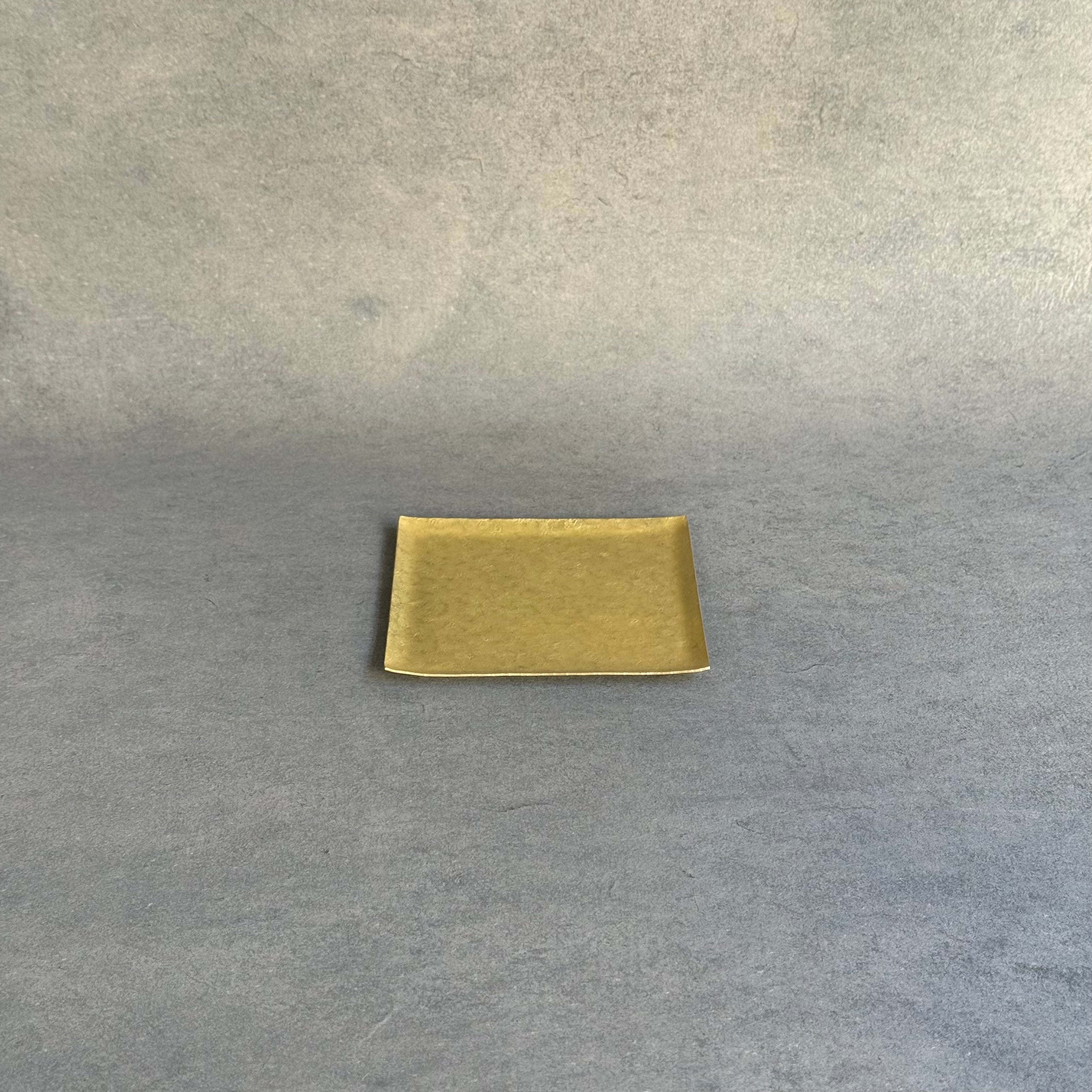 奥澤華 角皿 正 (真鍮） | gallery 一白