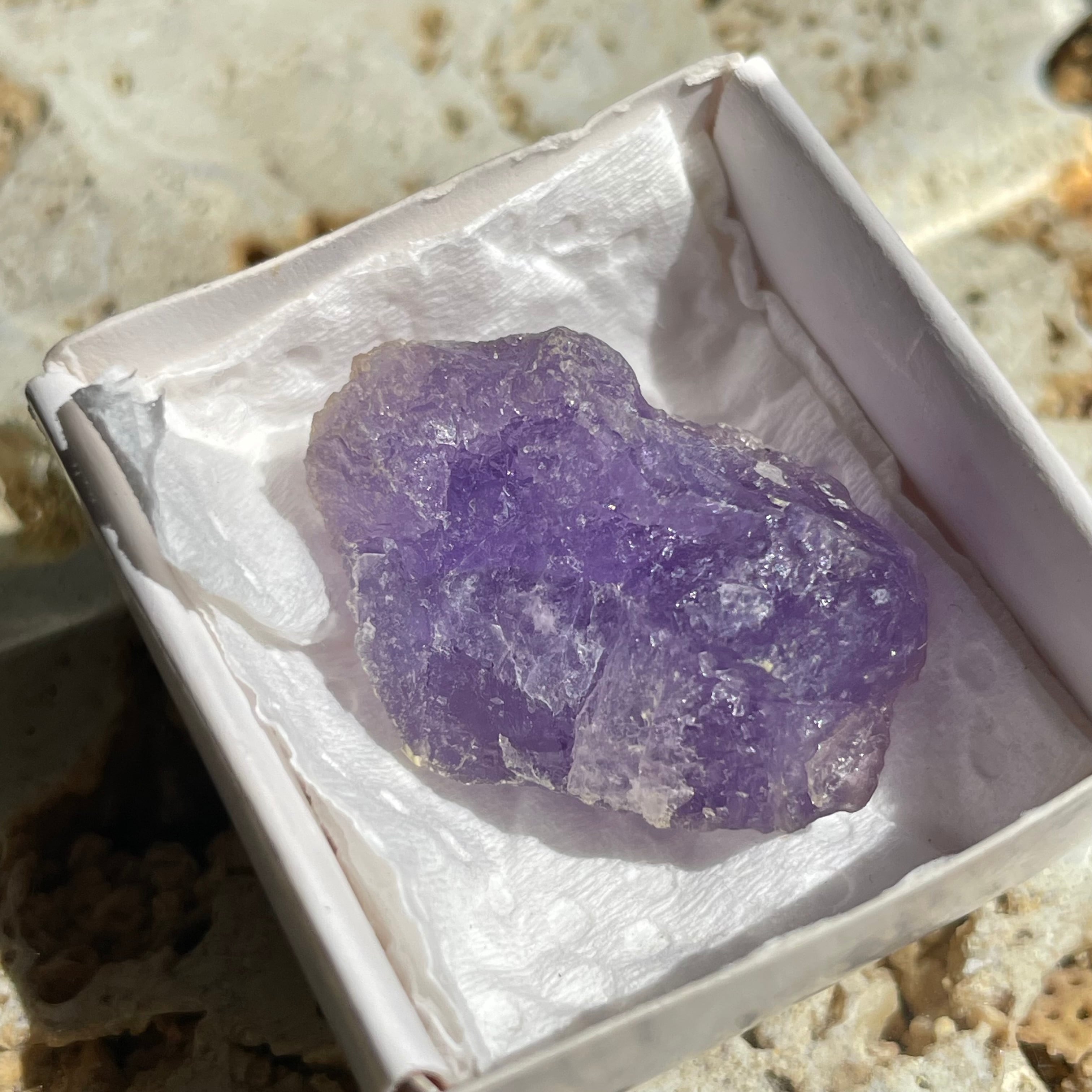 コキンバイト(コキンボ石)、クラウス石、レーメル石 3種共生の鉱物標本 コキンバイト(コキンボ石)、クラウス石、レーメル石 3種共生の鉱物標本