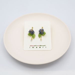 紫陽花ピアス（blue）