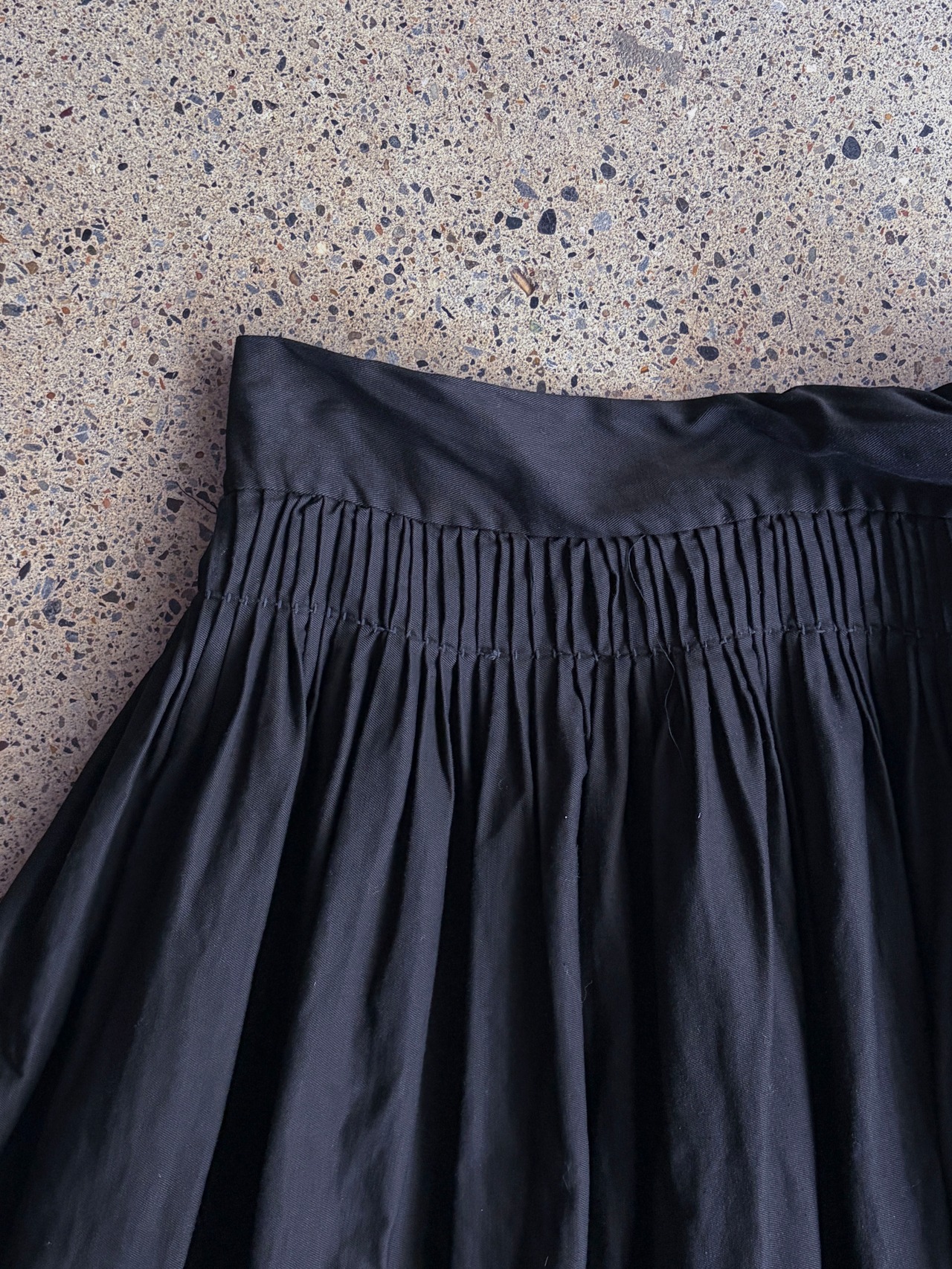 tay Original【BLACK and RE-SEW】／Vintage H'mong Skirt