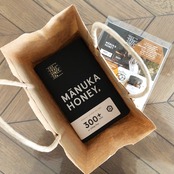 プレゼント用紙袋（マヌカハニー専用）