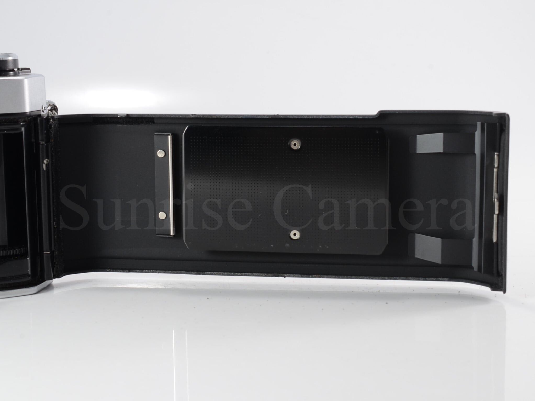 Nikon New FM2 ボディ 前期型 ニコン (60118) | サンライズカメラ