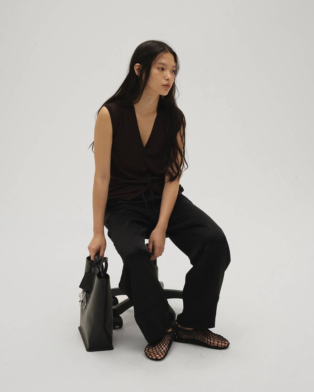TODAYFUL Hand Blade Slip-on -BLACK- | Chapel