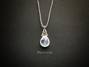 メルリナイト macrame necklace