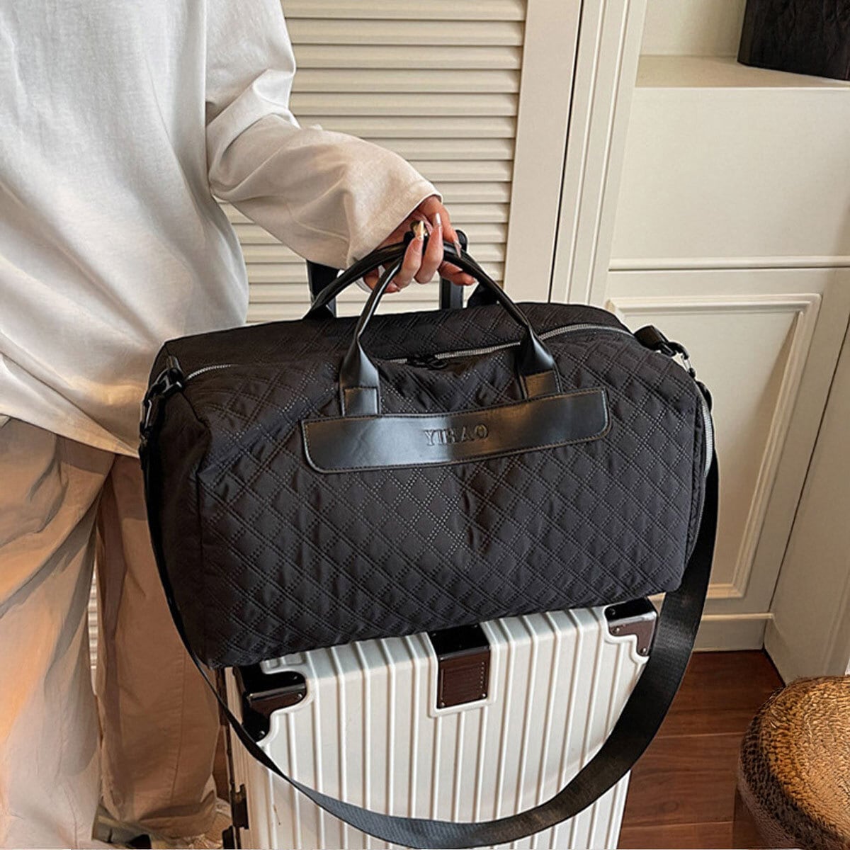 キルティング ボストン バッグ レディース メンズ 大容量 A4 韓国 スポーツ ジム 旅行 トラベルバッグ 機内持ち込み 修学旅行 大人 カジュアル きれいめ 出張 軽量 大人可愛い 大人女子