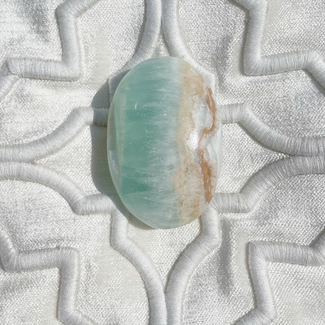 Caribbean Blue Calcite Palm 2