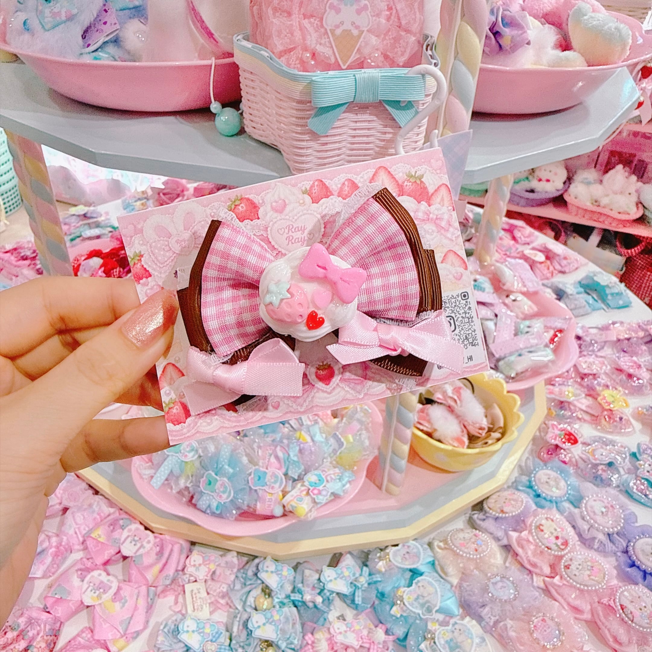 【P1】3-10ホイップケーキリボンヘアクリップ（ピンク）