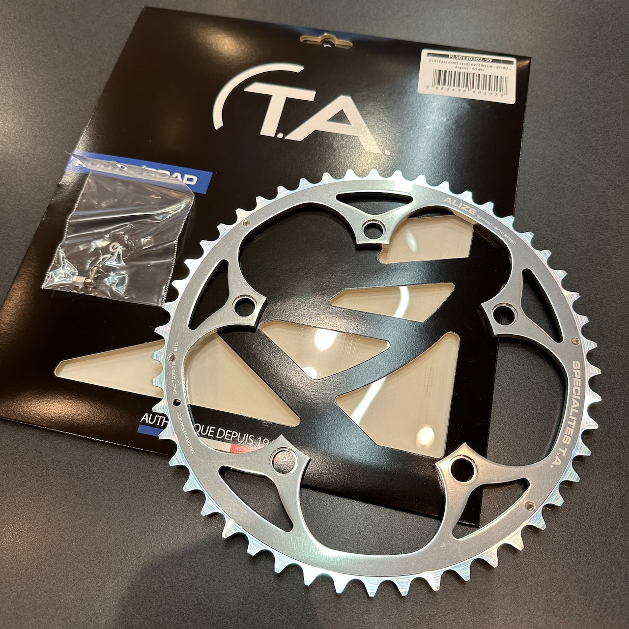 T.A.Alize Outer Chainring Silver  130PCD / 50T