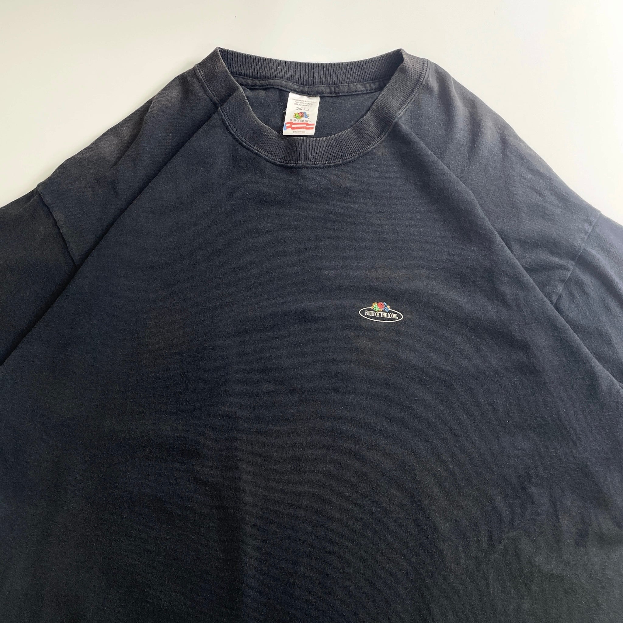 90s Fruit of the Loom Logo Pocket T-Shirt