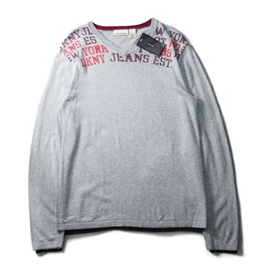 “DKNY JEANS” V neck knit “DEAD STOCK"