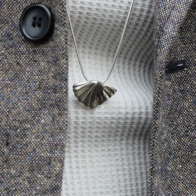 80s Tiffany & Co. Shell Top necklace