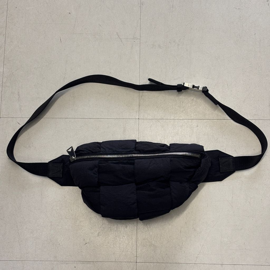 BOTTEGA VENETA | ブランド古着Brooch