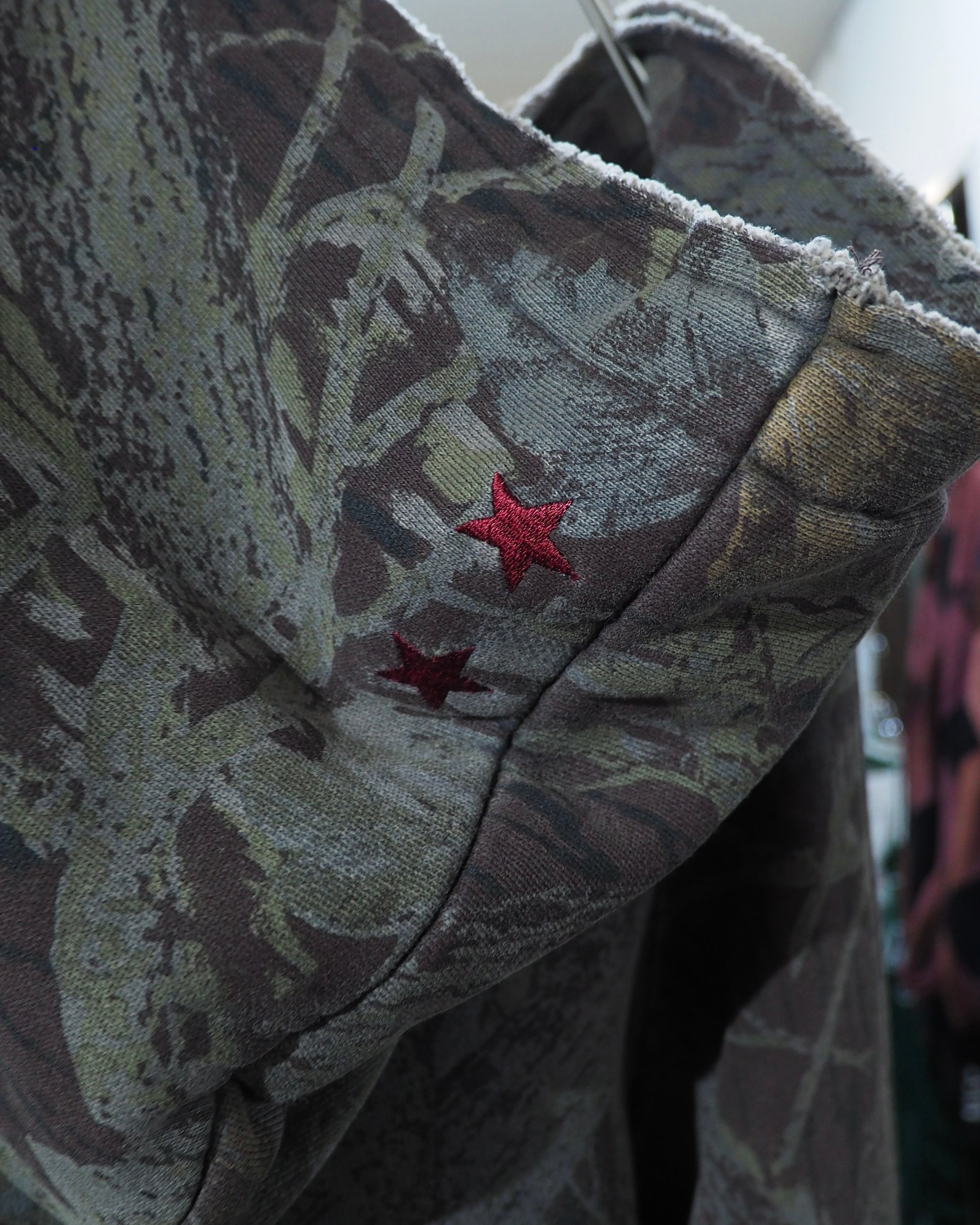 2002s " PPFM - Archive " Beautiful Aging Camouflage × Two stars Embroidery Full zip Parker ピーピーエフエム アーカイブ 星刺繍 パーカー