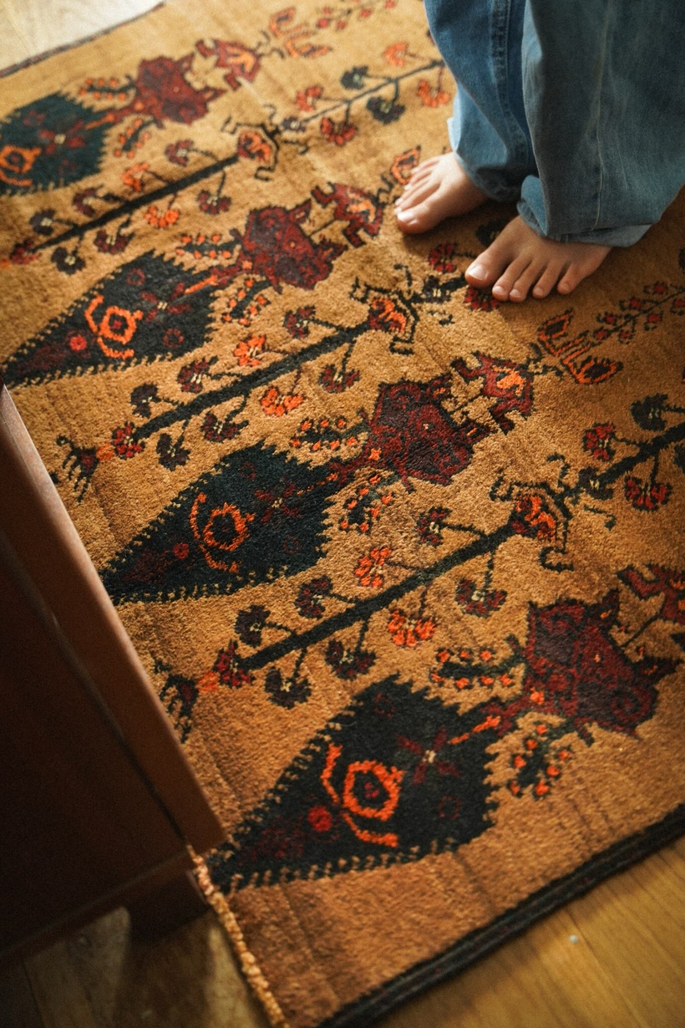 1275-Vintage Sistan Baluch rug