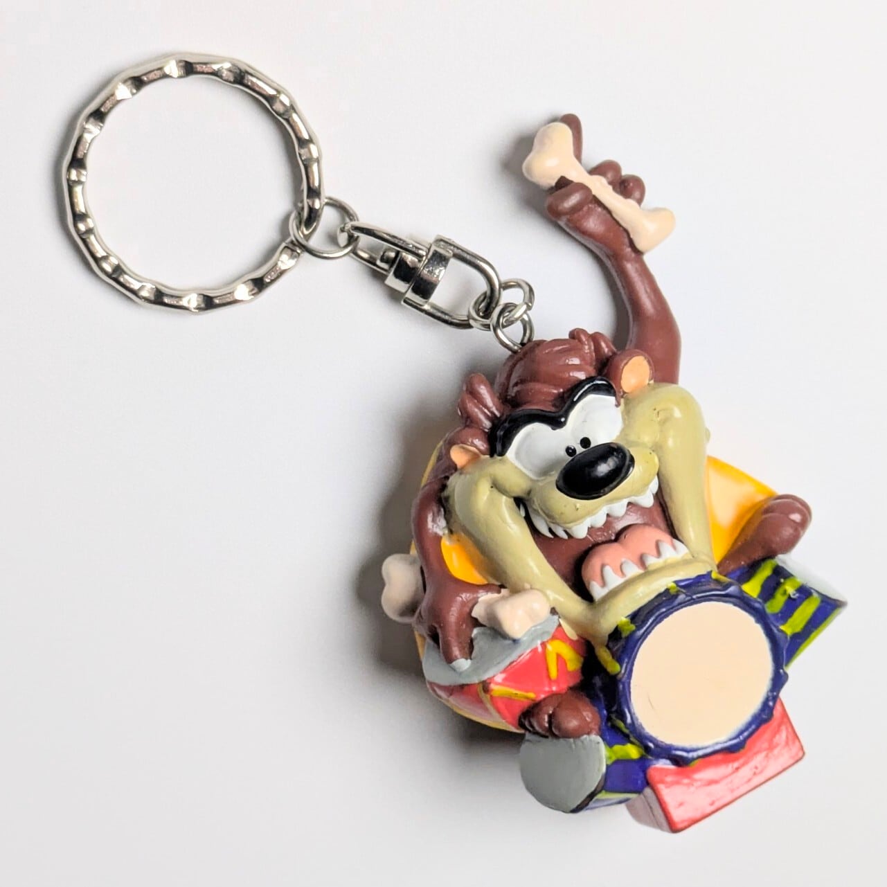 ☆VINTAGE 90'☆【 Looney Tunes ( ルーニーテューンズ ) 】 タズマニアンデビル / TAZ / PVCドラマーキーホルダー 〚アメリカン雑貨 アメトイ〛