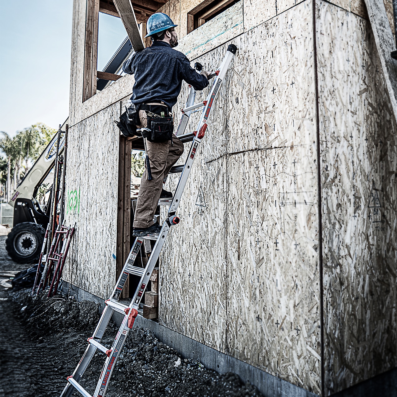 多機能はしご兼用伸縮脚立『ヴェロシティ』LG-15413 (17554)
