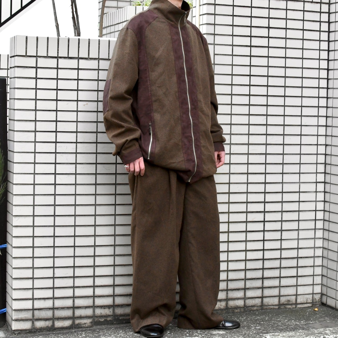 special switching design blouson × wide slacks set up