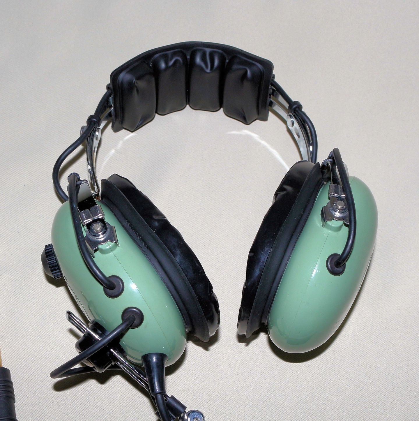 David Clark H10-40 固定翼機用 2プラグ ヘッドセット ゲルパッド M4