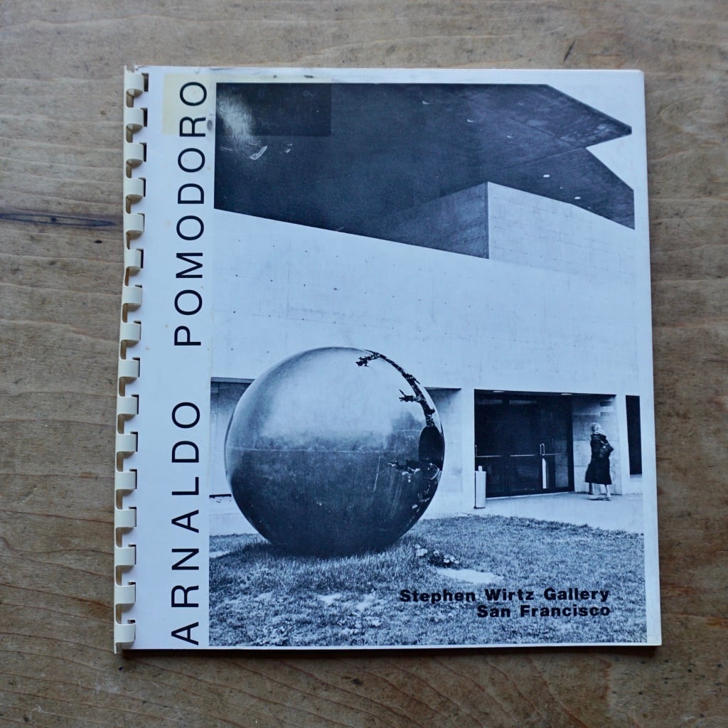 【絶版洋古書】 アーノルド・ポモドーロ　 Arnaldo Pomodoro. 1979. Stephen Wirtz Gallery  [310194945]
