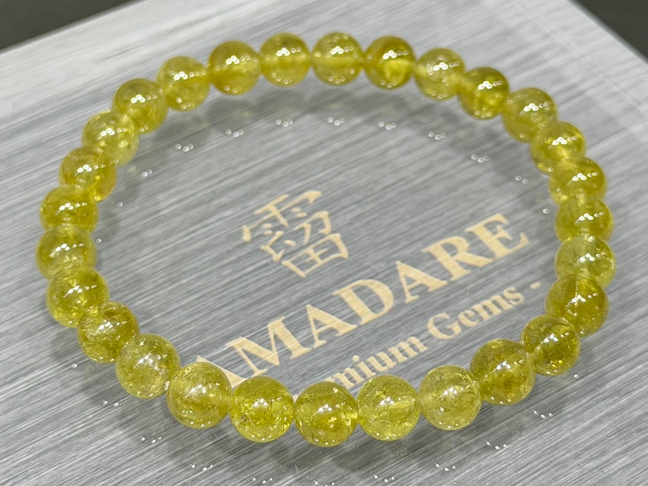 No.682【S】ツァボライト（グリーンガーネット）ブレスレット