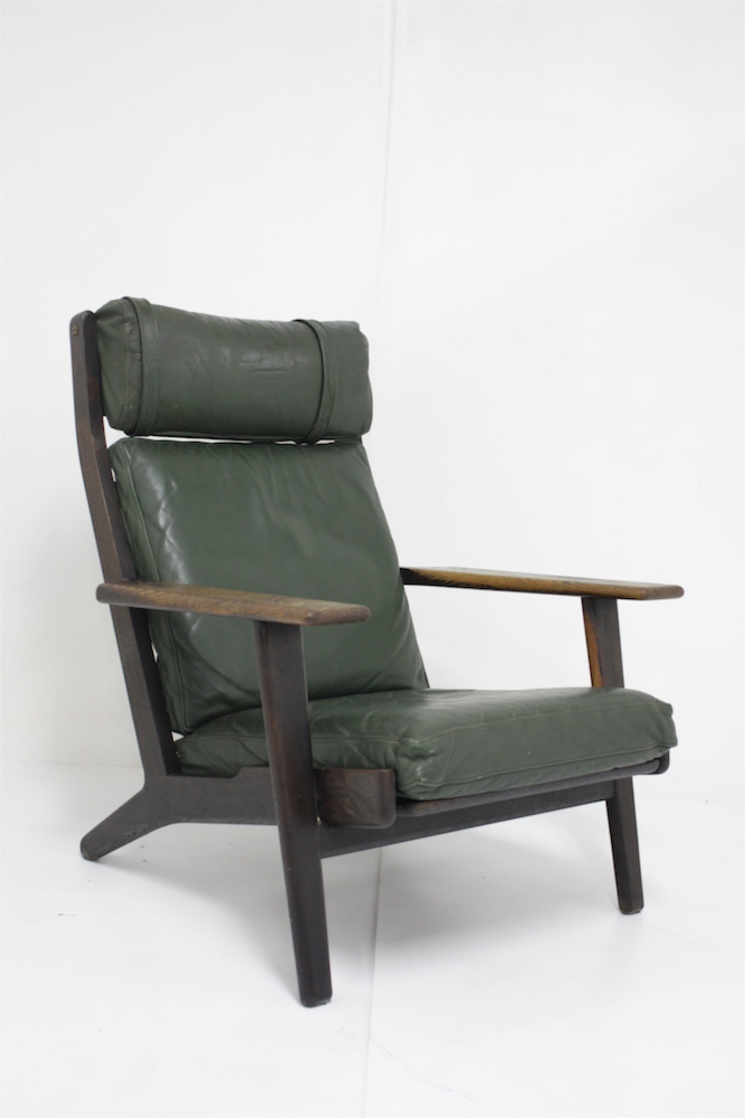 短期・長期レンタル】Hans J.Wegner（ハンス・ウェグナー）レザーGE290