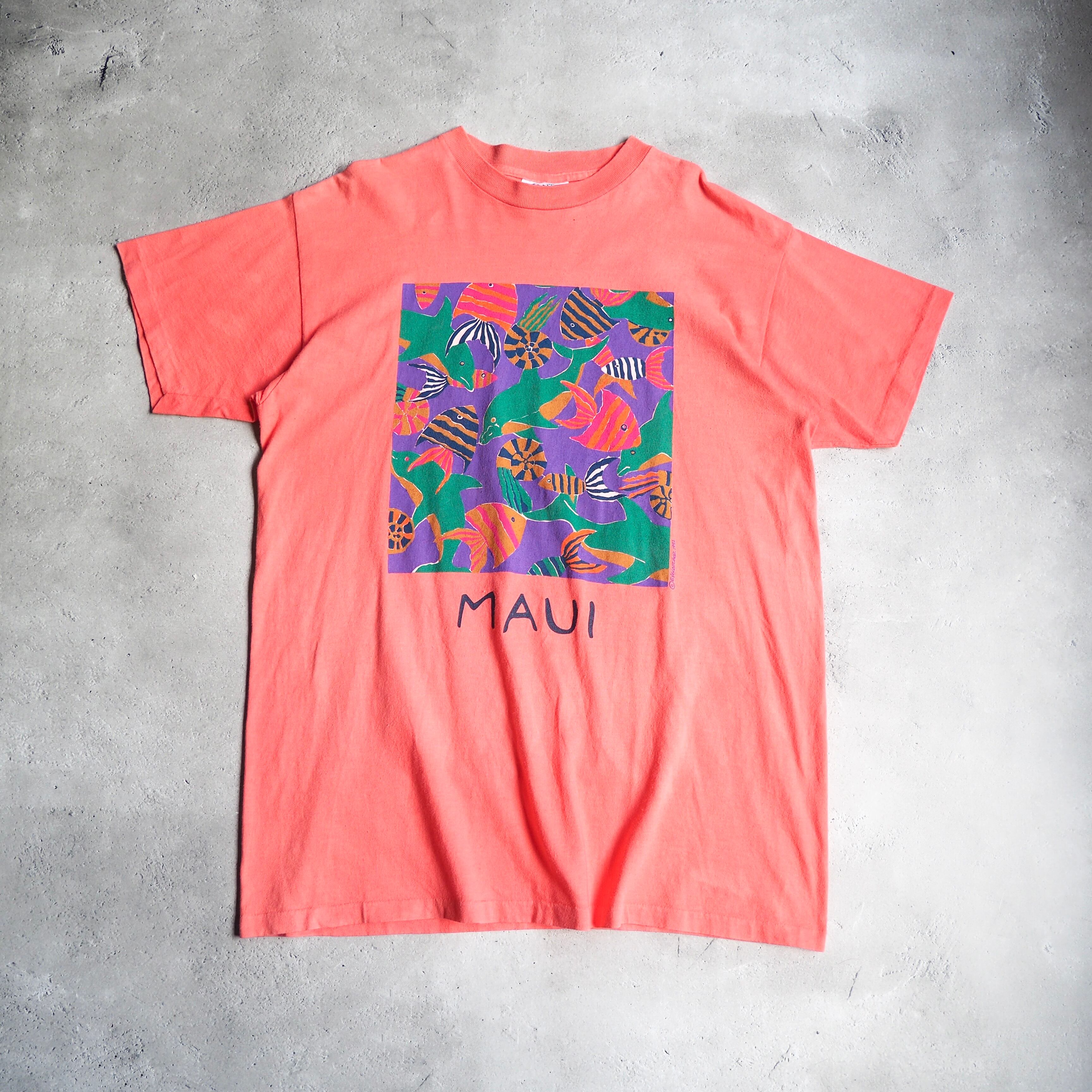 1992s " Made in USA " Fish printed Flamingo pink color vintage loose Tee