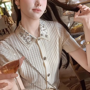 polo shirt with sparkling collar＜t2464＞