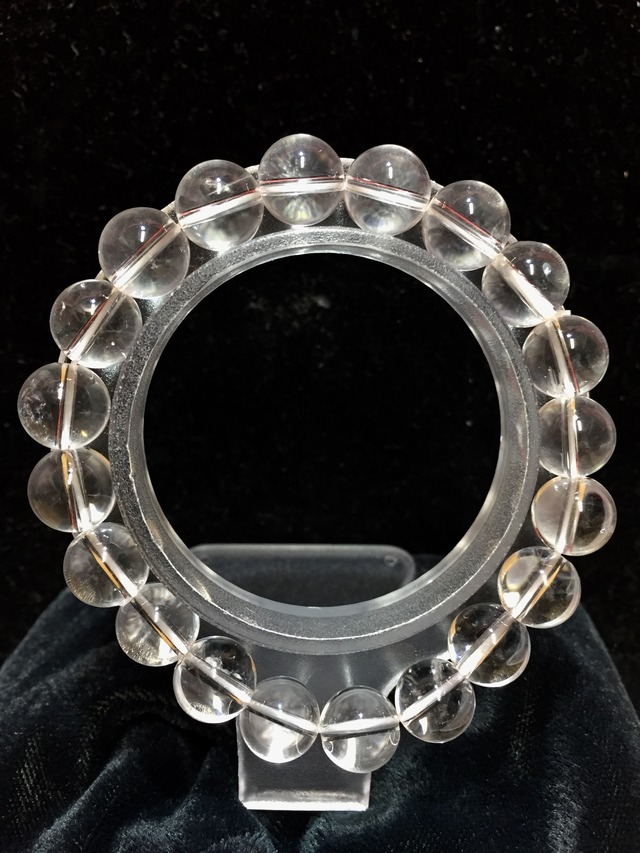 2) 「クリスタル・ブレスレット」20粒