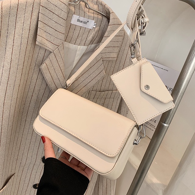 サマーレッド 夏物 スクウェア メッセンジャーバッグ Tiancai_Wing_Bag69600591850