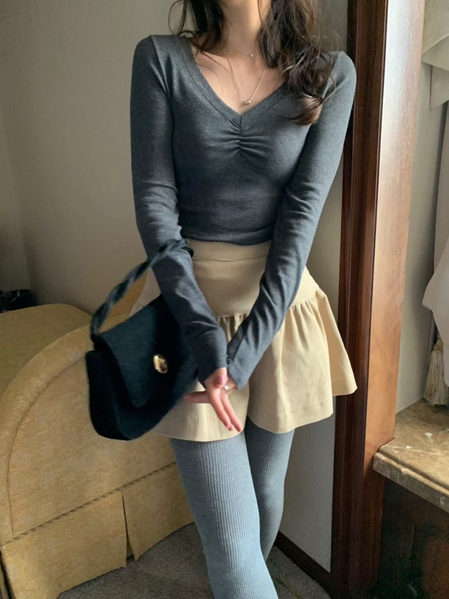 (予約) pretty young thing / V-neck shirring tee 4color