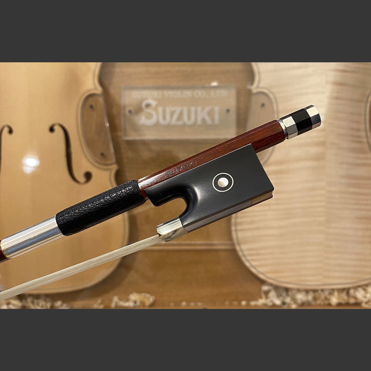 18％OFF SUZUKI 鈴木バイオリン No.1051 バイオリン用弓 4サイズ