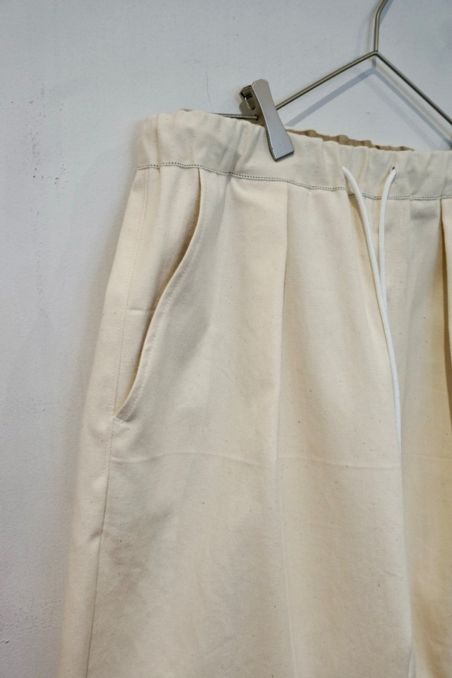 NiLS / wide pants
