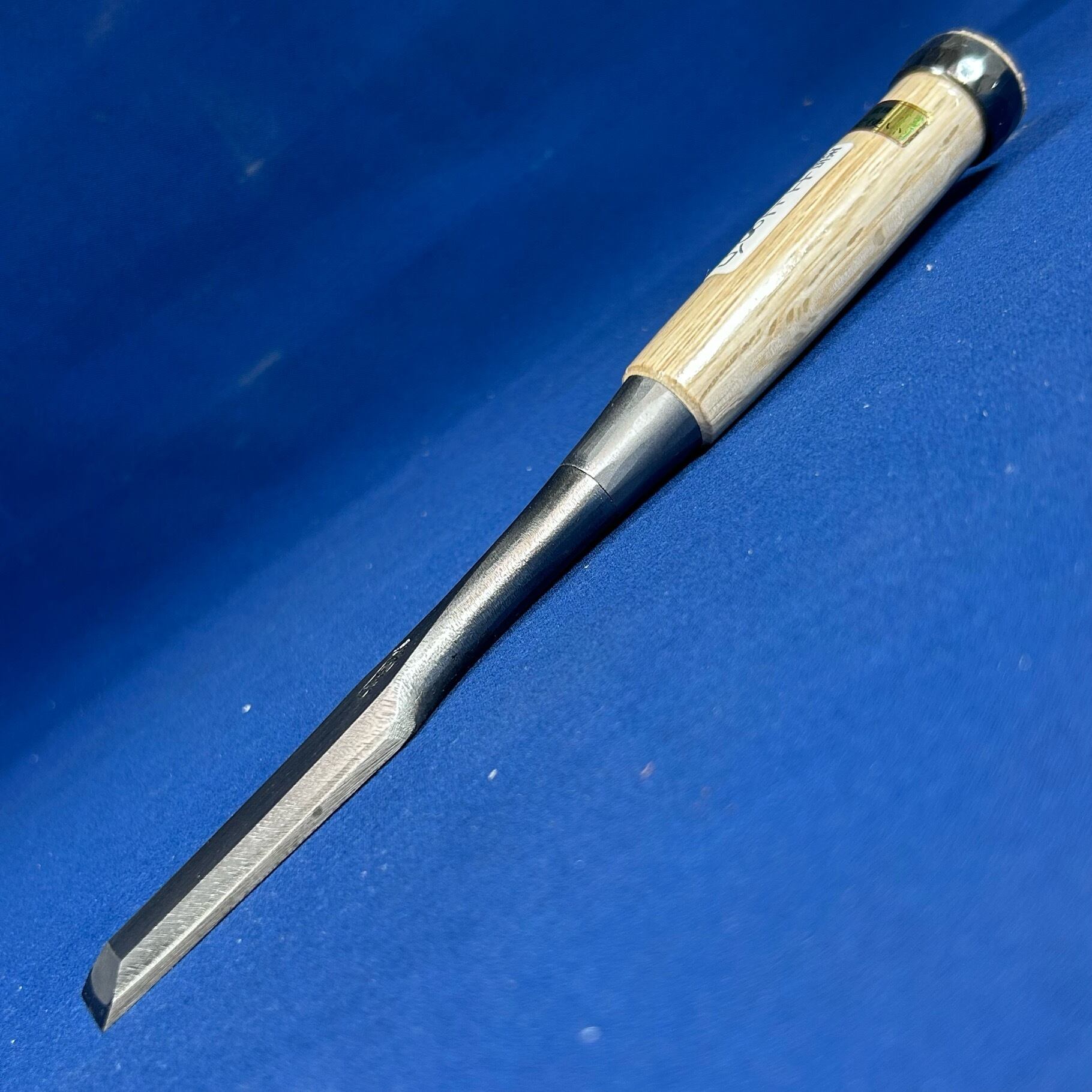 田齋明夫作 / 磨仕上 脇差し鑿 〈8分 / 24mm〉 / 革ケース付 | 利作